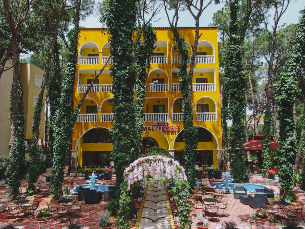 Hotel Mali I Robit Golem  Kültér fotó